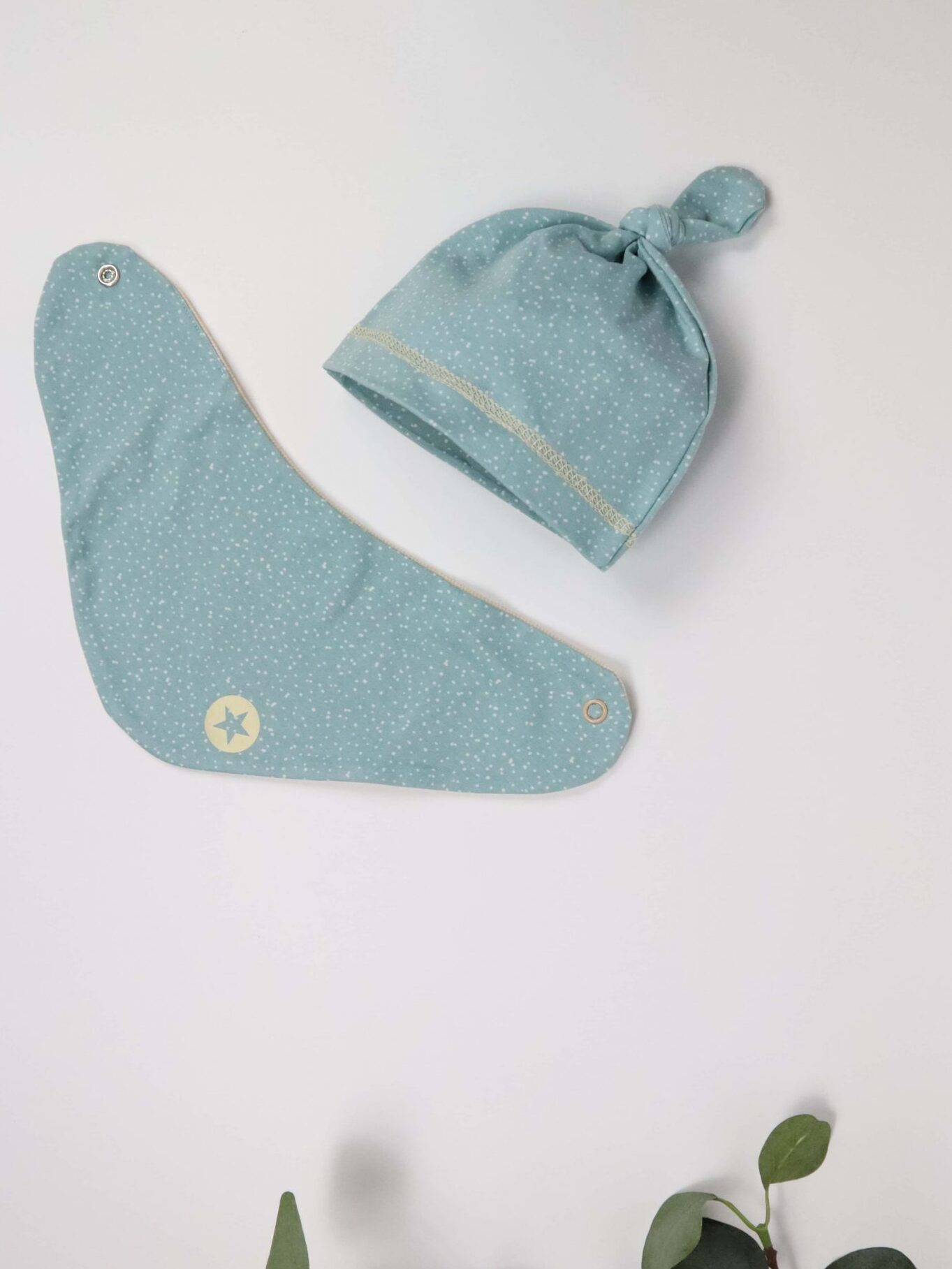 Set, Haube, Tuch, Halstuch, Baby, Junge, Jungs, Buben, blau