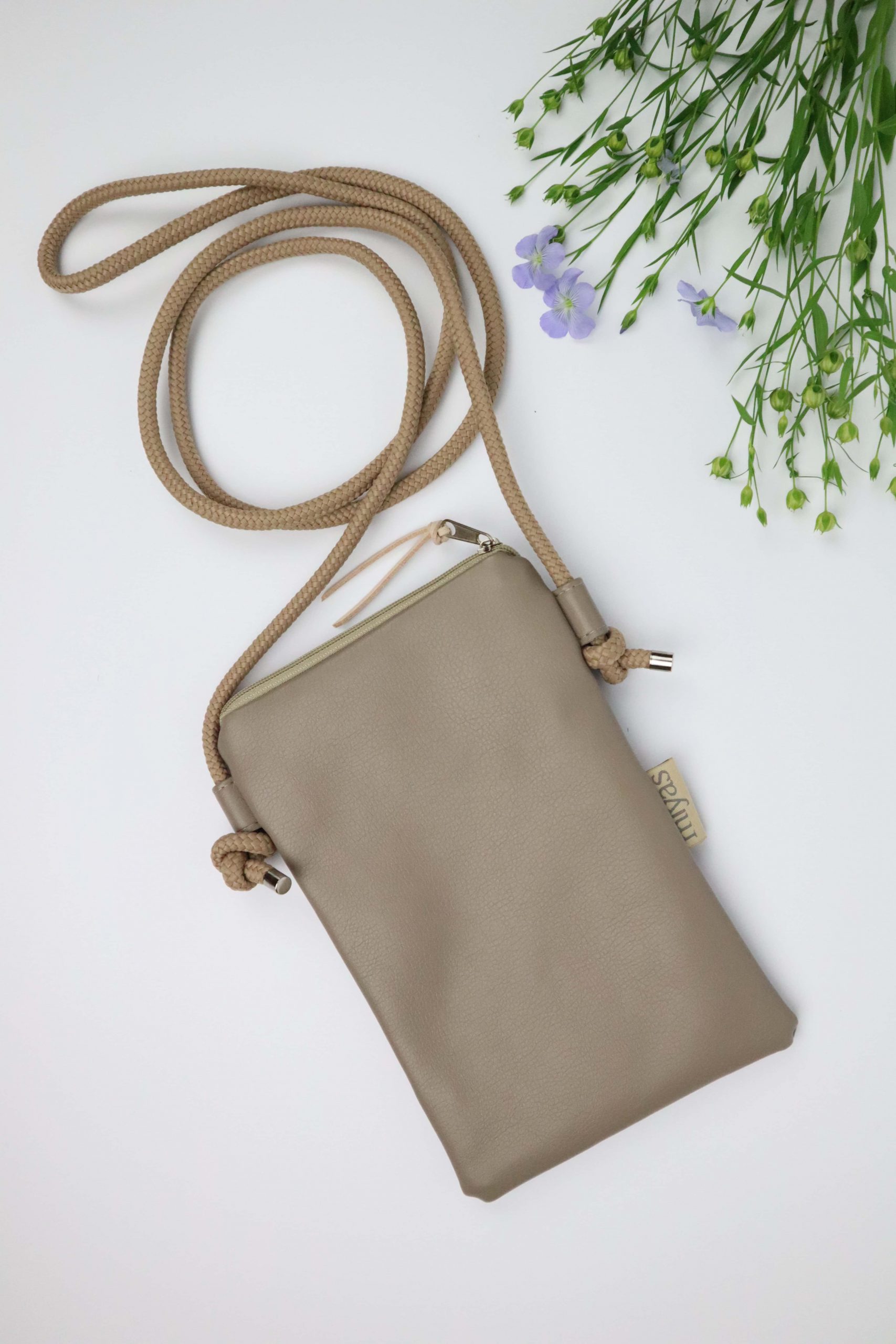 Lorna, Paisley, taupe, Leder, Kunstleder, Tasche, Handytasche, Handy, Umhängetasche