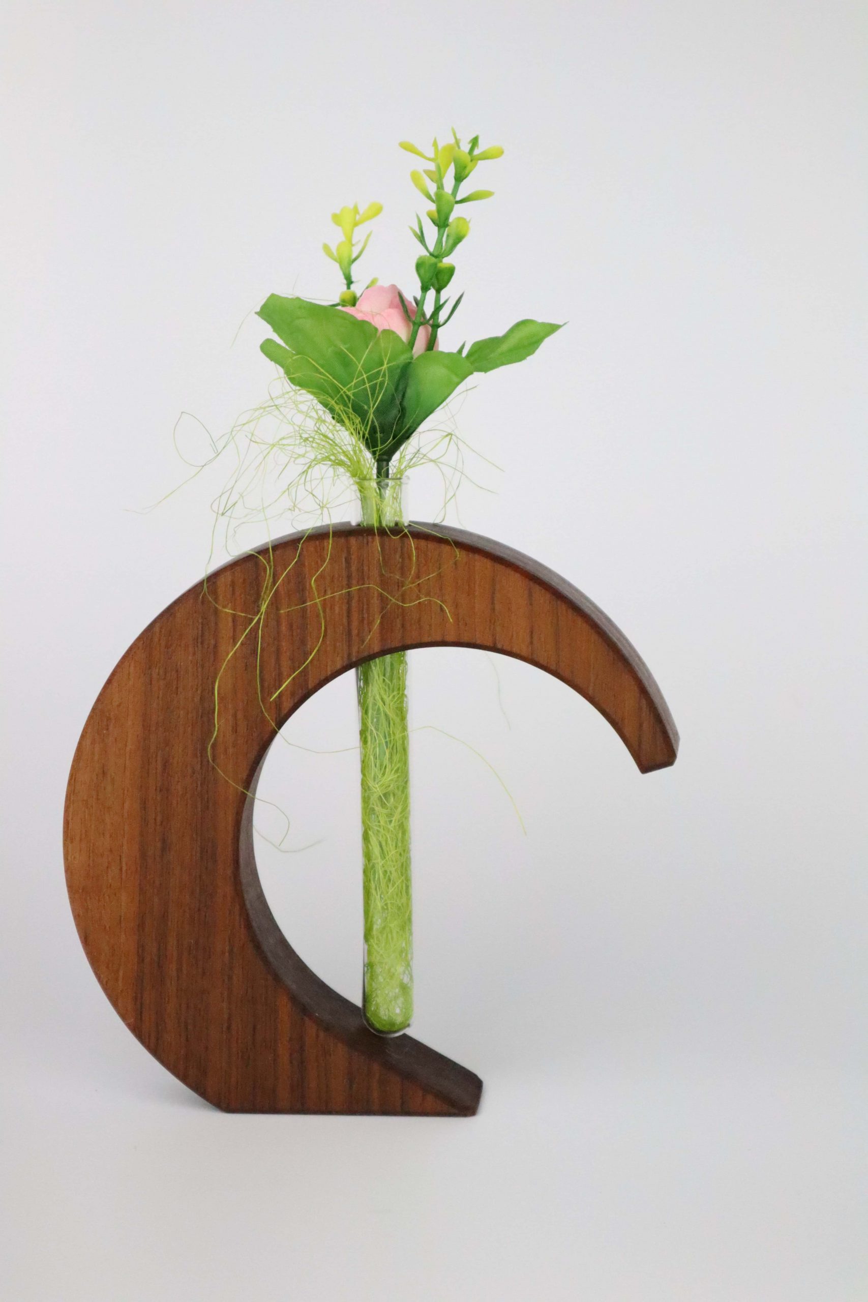 Nuss, Nussholz, halbes Herz, Herz, Holz, Vase, Blume, Blumenvase