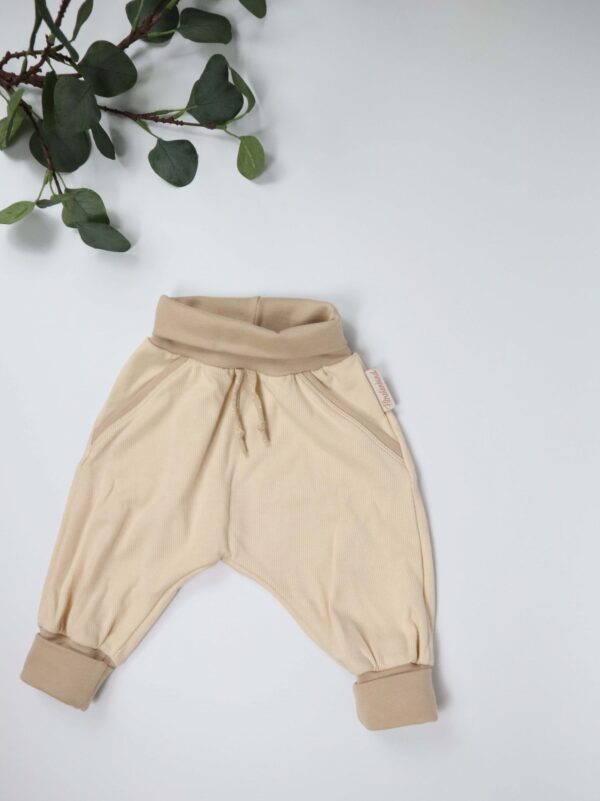 MItwachshose, Hose, Babyhose, Kinderhose, beige, natur, handmade,