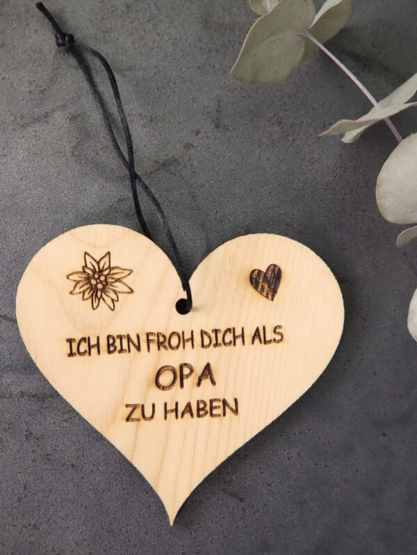 Mama, Muttertag, Herz, Holz, Zirbe, Zirbenholz, deko, geschenk, schenken, liebe, herzerl, herzig, holz, holzherz, anhänger, geschenkanhänger, geschenke, deko, dekoanhänger