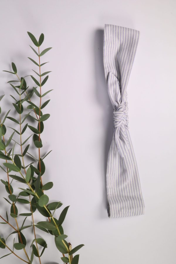 Haarband, Stirnband, schmal, Haare, Haaraccessoires, Accessoires, Frisur, Turban, Masche, Mascherl, Knoten, Knopf, Schleife, Trend, modern, pastell, lila, flieder, helllila, violett