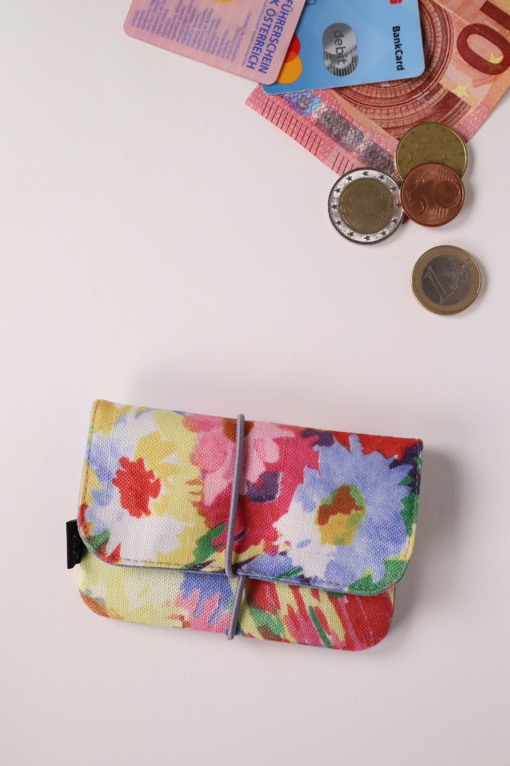 geldbörse, geldtasche, geld, geldklammer, klammer, tasche, minibörse, kleines, minitasche, upcycling, upgecycelt, upcycling, textil, textile börse, beutel, geldbeutel, stoff, textil, portmonee, portmone, portmonei, money,