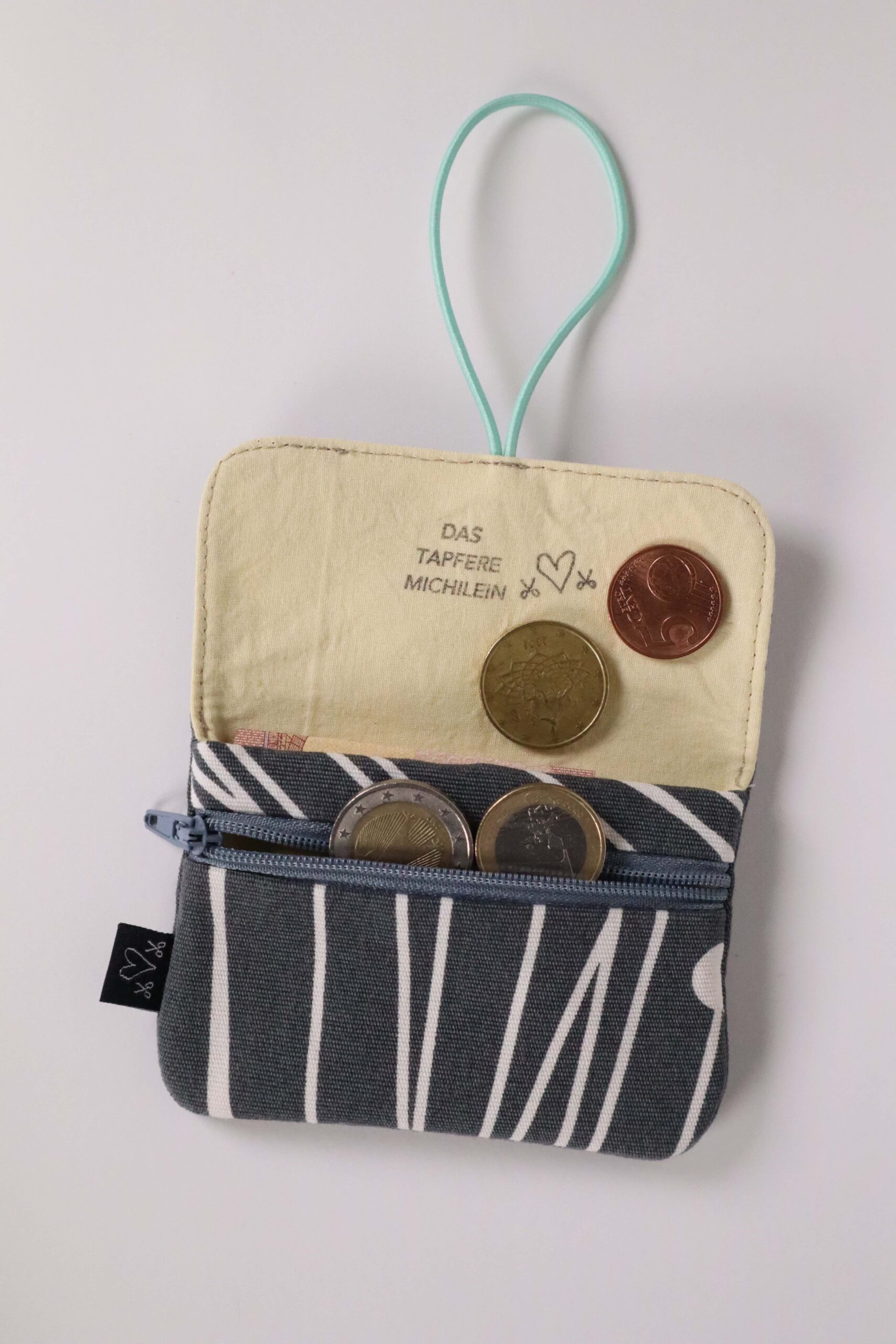 geldbörse, geldtasche, geld, geldklammer, klammer, tasche, minibörse, kleines, minitasche, upcycling, upgecycelt, upcycling, textil, textile börse, beutel, geldbeutel, stoff, textil, portmonee, portmone, portmonei, money,