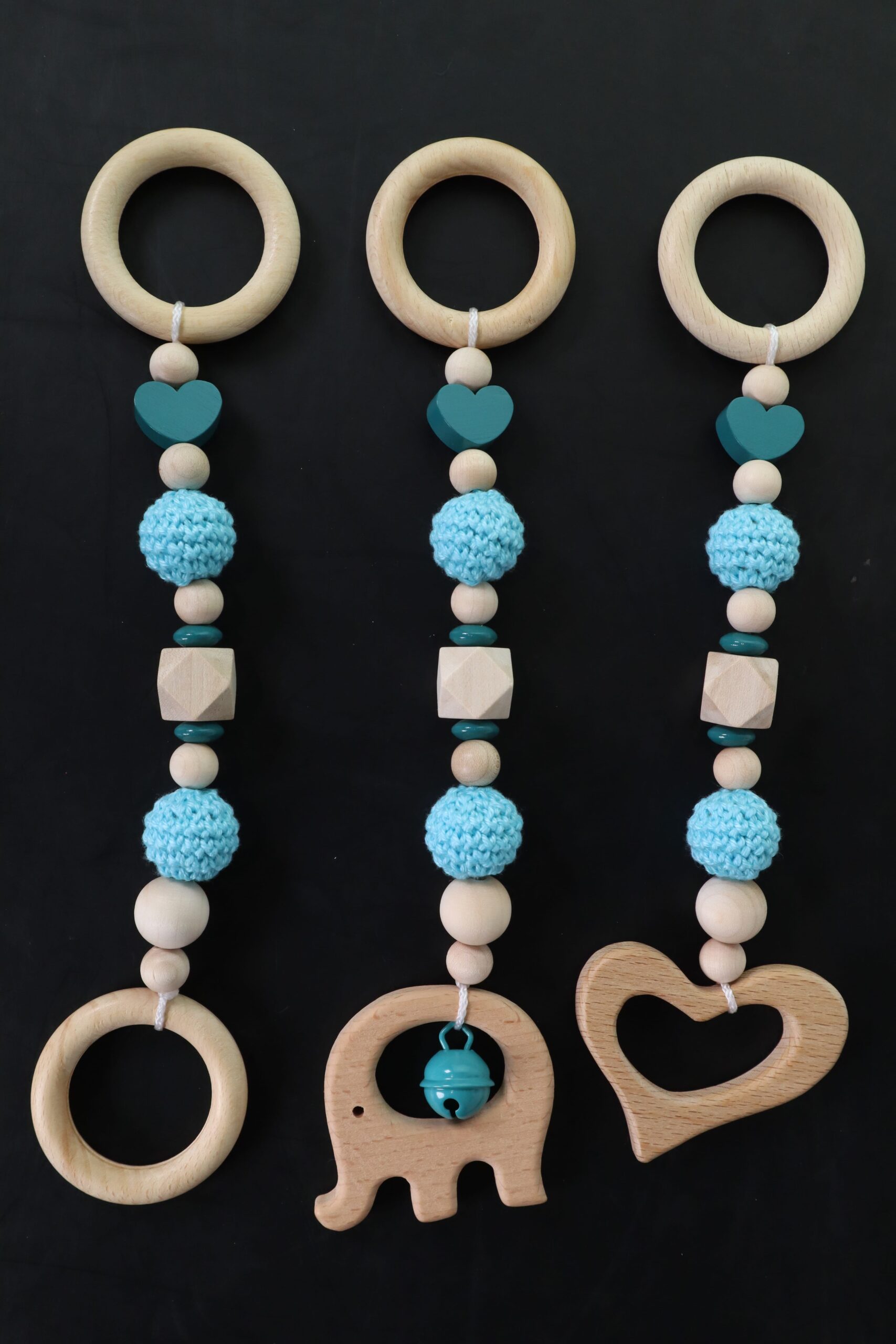 Baby, Ausstattung, babyausstattung, babygeschenk, geschenk. baby shoer, beißring, greidling, zahnen, zahnungshilfe, spielzeug, holz, natur, spiel, spiele, spielen, Spielebogen, greifring, greifen, sehen, tasten, spiel, spiele, spielem