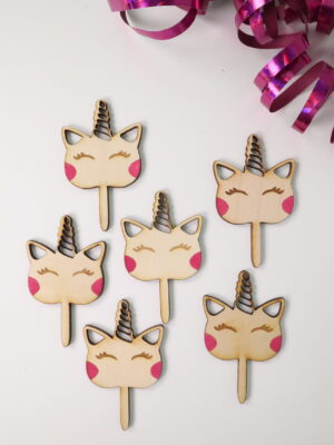 Einhorn, Cake-Topper, cake, topper, muffin, cupcake, unicorn, schild, deko, kuchen, backen, geburtstag, girl, mädchen, mädel, mädl, birthday, pink, rosa, holz, laser, gelasert, gelasertes, kuchendeko, cupcaketopper, cupcakedeko, muffindeko,