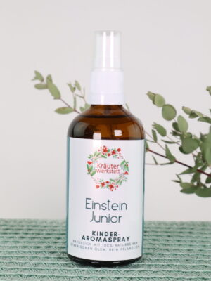 spray, aroma, raum, duft, natur, anatürlich, naturduft, duftend, kissen, kisenspray, aromaspray, öl, ötherisches, öl, naturprodukt, natürlich, raumbeduftung, einstein, junior, schlau, lernen, hausaufgaben, prüfung, prüfungsangst, orange, zitrone, krauseminze, minze