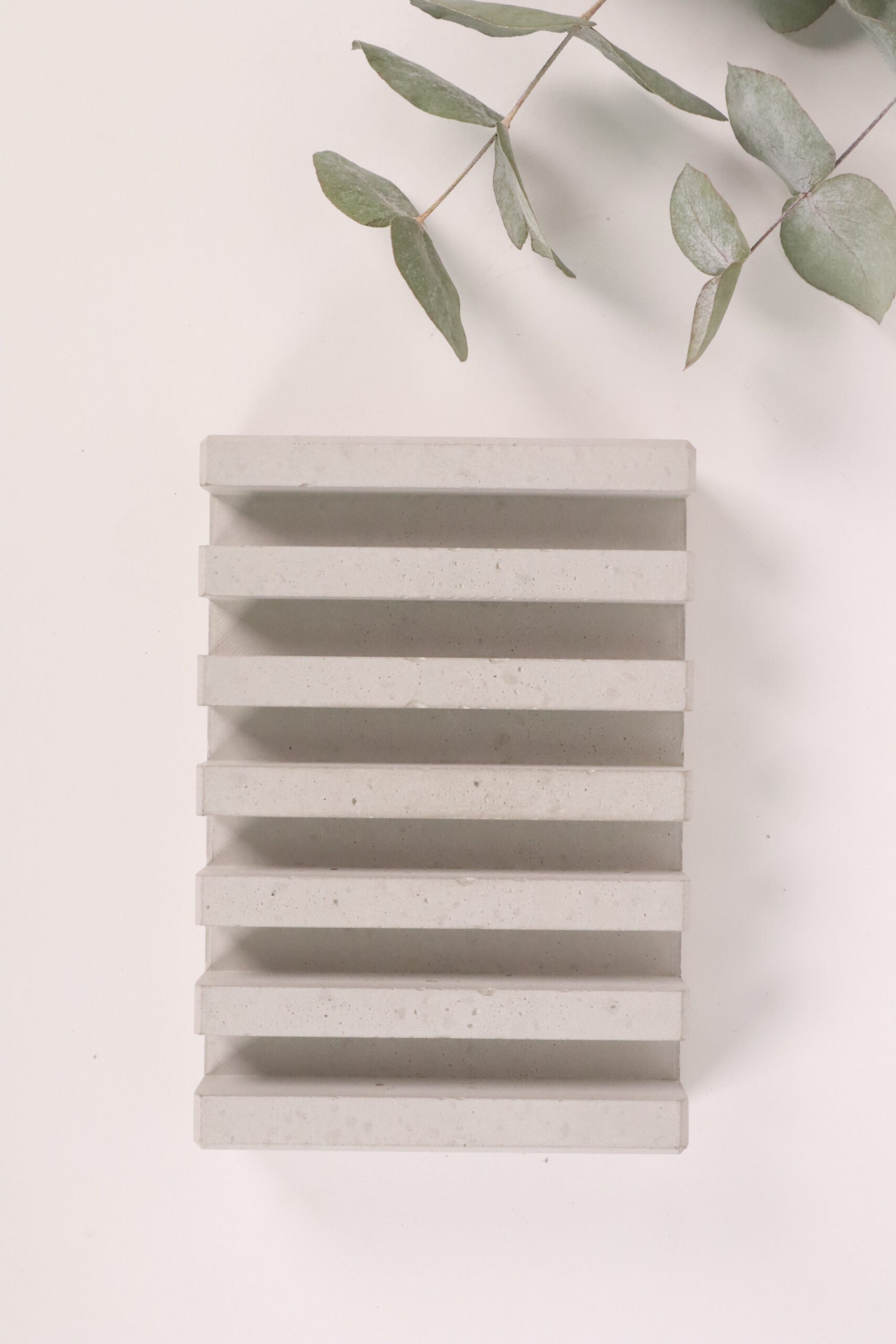 untersetzer, schiefer, getränk, getränkeuntersetzer, schieferuntersetzer, grau, modern, trend, bar, drinks, alkohol, cocktail, wein, bier, gin, whiskey, drinks, drink, nightout, bar, barzubehör, getränke, liebhaber, ginlover, gintonic, gin-tonic, cool, modisch, whiskey, whiskeytime, whiskeylover, lover, i, love, hobby