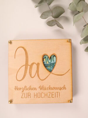 Geld, Geschenk, Geldgeschenk, Geldverpackung, verpackung, ja, ich, will, hochzeit, geschenk, geld verpacken, gutschein, hochzeitsgeschenk, geschenk, zur hochzeit, liebe, love, marry, heiraten, heirat, heiratsgeschenk, gastgeschenk, holz, herzlichen, glückwunsch