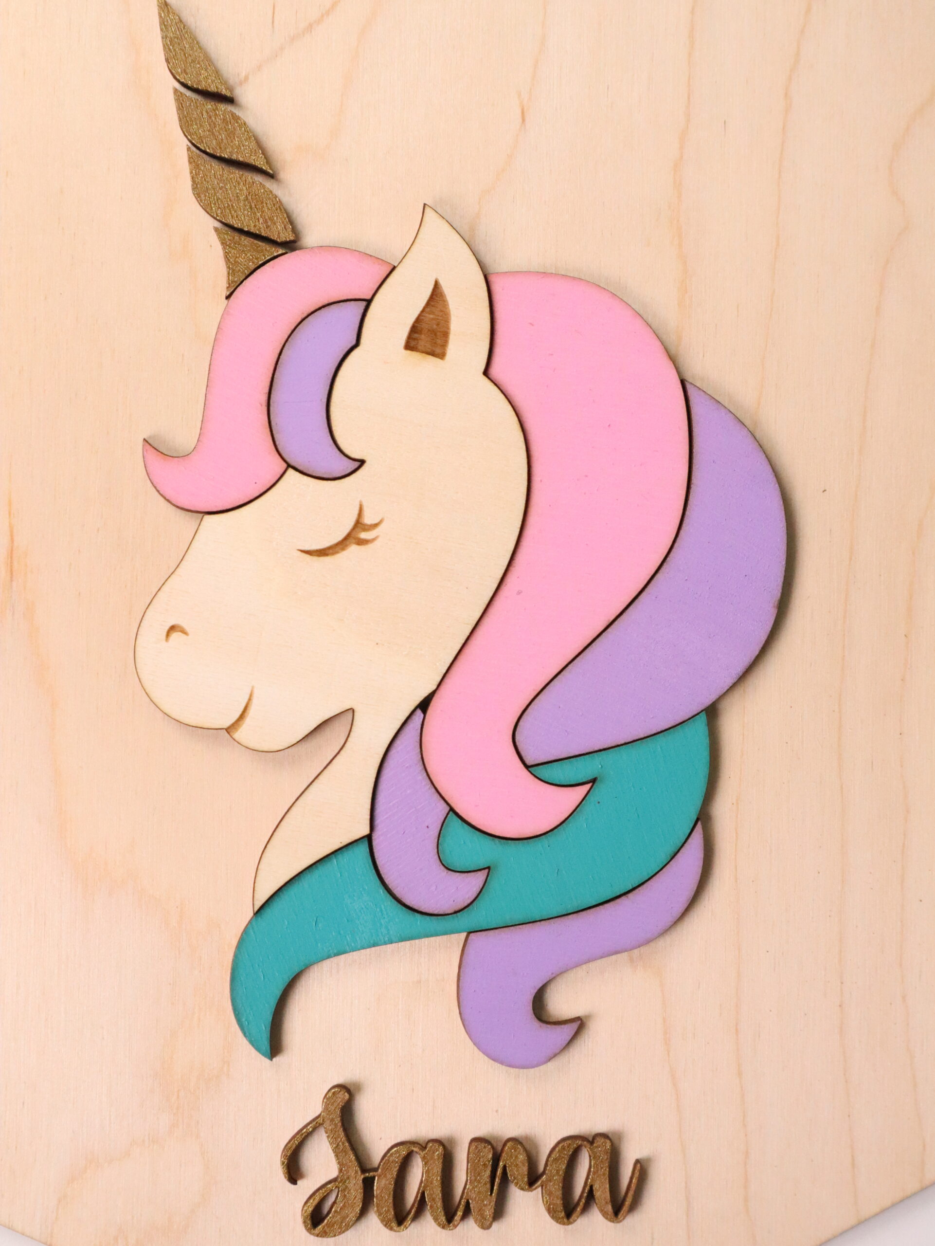 Einhorn, schild, unicorn, deko, zimmerdeko, rosa, lila, blau, zimmerdeko, einhornliebe, kind, kinderzimmer, babyzimmer, handmade, dekoration, modern, trend, holz, laser, deko, trenddeko, dekotrend, cool