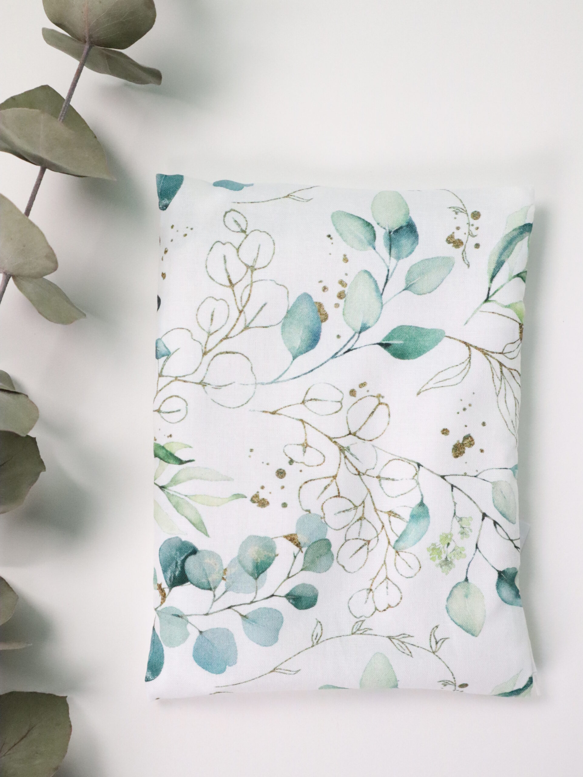 Bauchweh, kissen, polster, wärme, warm, wärmend, kalt, kühl, kühlend, beule, prellung, schmerzen, zahneweh, kühlpad, wärmepad, nachhaltig, raps, rapssamen, polster, baby, geschenk, geburt, geburtsgeschenk, regelschmerzen, klein, mikrowelle, herd, gefrierschrank, kaltes,