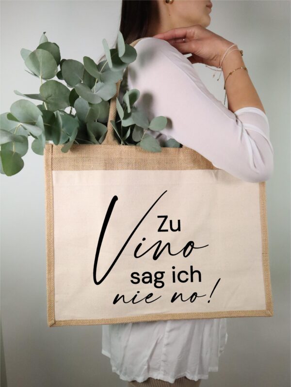 Tasche, jute, jutetasche, handmade, handgefertigt, korb, einkaufen, einkaufstasche, einkaufskorb, geschenk, weihnachten, weihnachtsgeschenk, eferding, trinken, oma, opa, mitbringsel, tragetasche, lustig, witzig, spruch, statement, geschenkverpackung, bier, biertrinker, papa, mann, männder, männergeschenk, ehemann, kollege, cool, tragerl, gin, tonic, gintonic, gin-tonic, bier,sekt, schnaps, alkohol, wein, vino