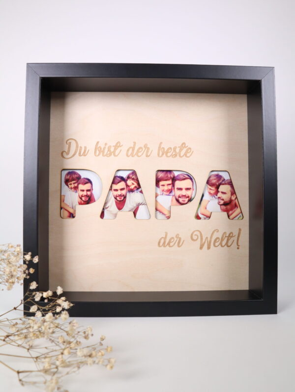 Rahmen, bilderrahmen, foto, bild, geschenk, fotos, enkel, kinder, aufhängen, stellen, foto, fotorahmen, persönlich, personalisiert, beste, bester, schwarz, weiß, holz, geschenk, schenken, österreich, oberösterreich, wels, linz, geschenkidee, geschenksladen, geschenkeladen, geschäft, regional, handgemacht, handmade, handgefertigt, Papa, vater, opa, vatertag,