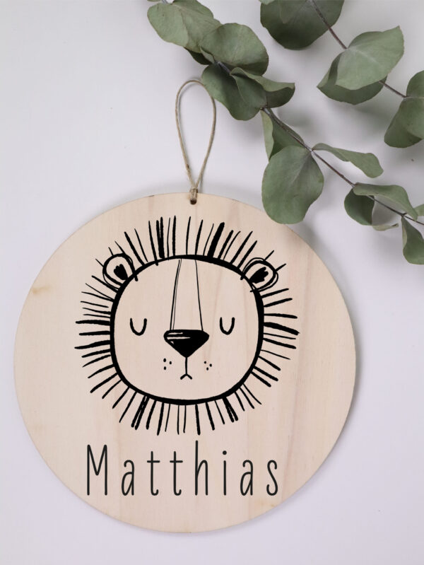 Schild, holz, holzschild, deko, dekoschild, hängen, stellen, modern, trend, modisch, minimalistisch, natur, holz, schwarz, natürlich, innenausstattung, geschenk,kind, geburt, name, deko, kinderzimmer, zimmer, zimmerdeko, dekoration, handamde, schild, persönlich, personalisiert, geschenk, schenken, freundin, tiere, bär, löwe, hase, waldtiere