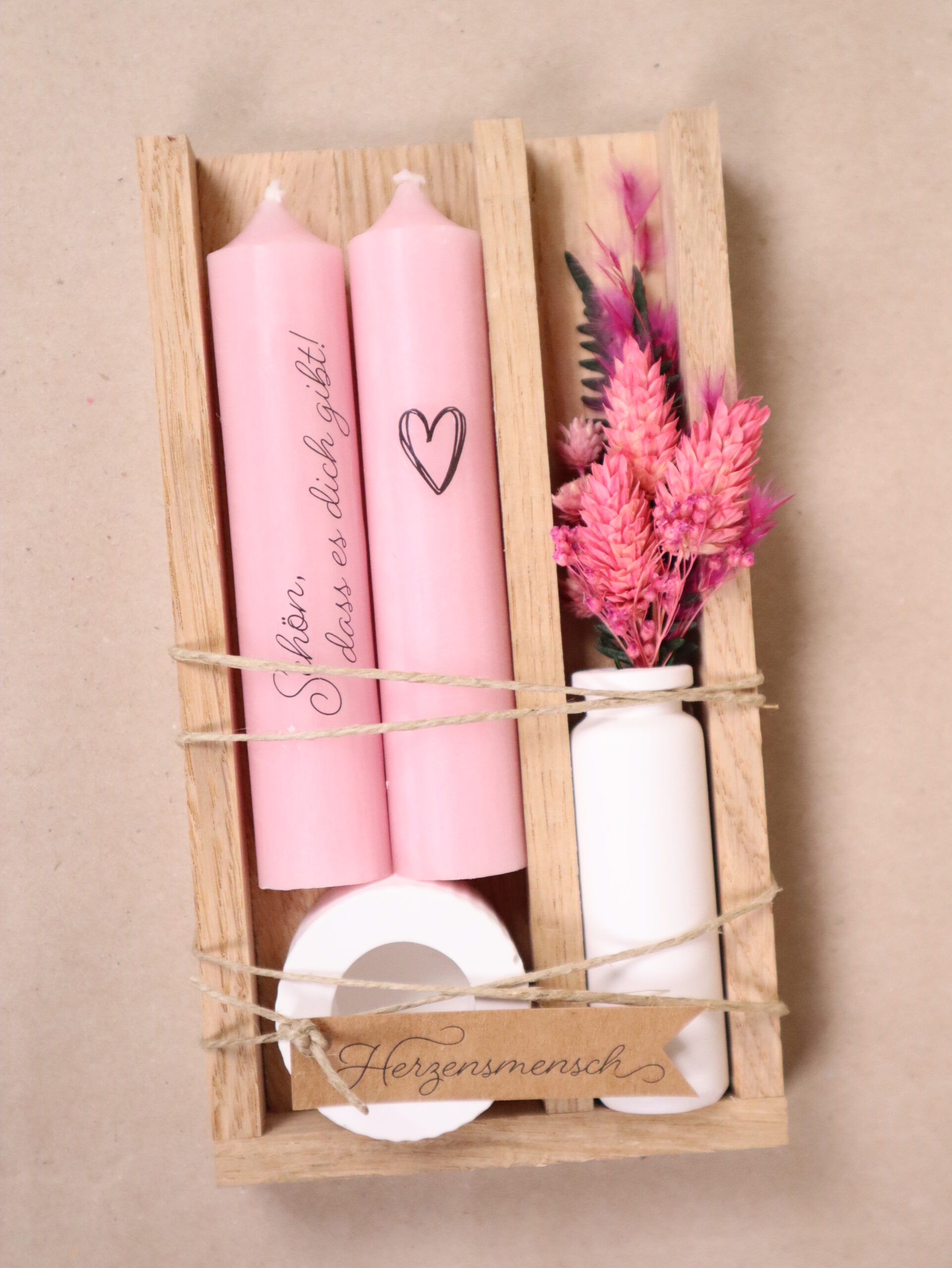 kerze, kerzen, kerzenständer, deko, handmade, handgefertigt, besonders, schenken, für, dich, glückwunsch, geburtstag, eferding, oberösterreich, region, regional, wunsch, wunscherfüller, einkaufen, geschäft, shoppen, geschenk. geschenke, kerzenset, spruch, wort, liebe, worte, danke, lieblingsmensch, herzensmensch, blume, trockenblume, strauß, blumenstrauß, schön, dass, es, dich, gibt