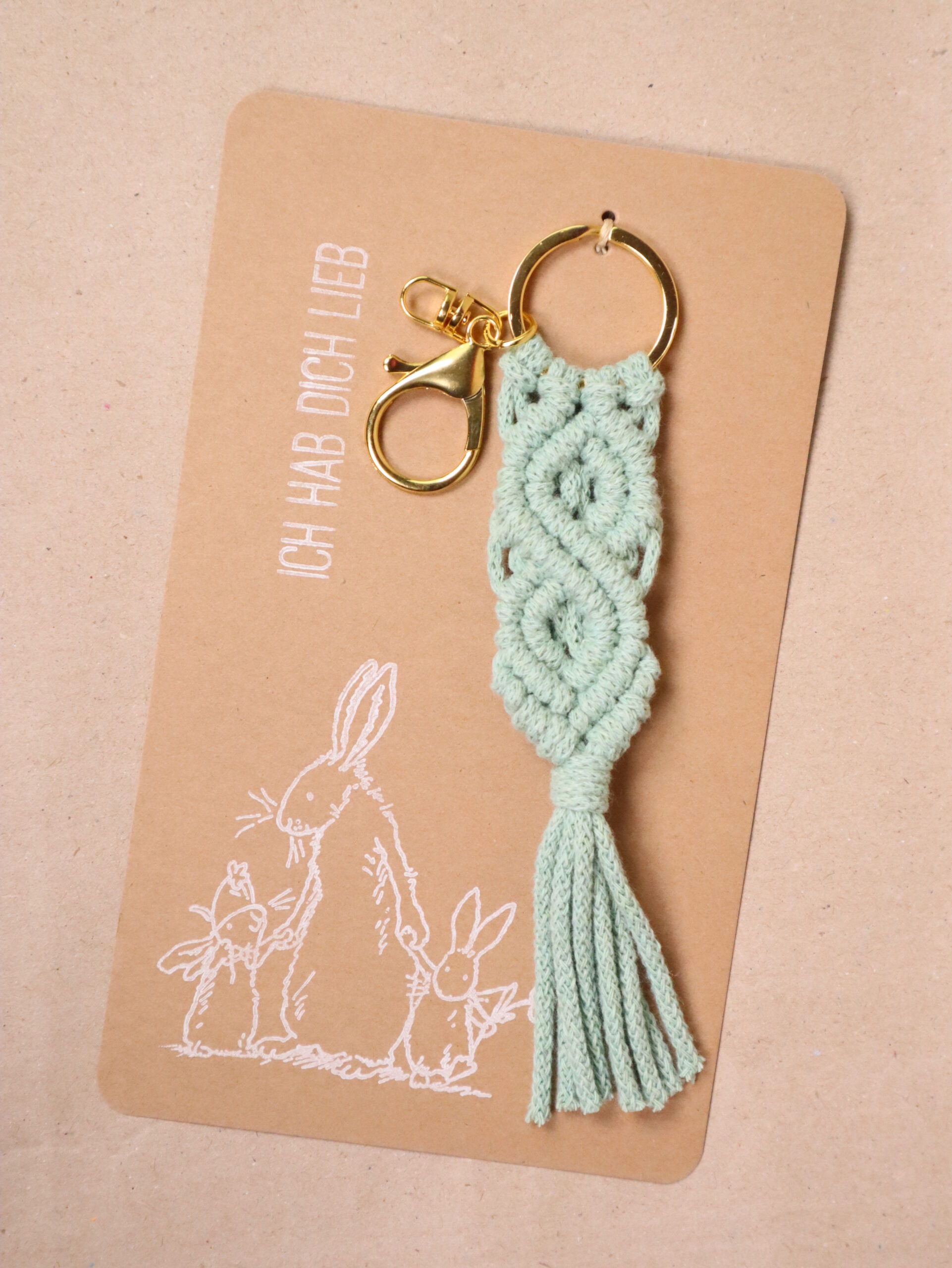 Schlüssel, anhänger, schlüsselanhänger, handamde, makramee, deko, handgefertigt, besonders, regional, ostern, geschenk, für, fahranfänger, fahrschule, neue, wohnung, einzug, oster, osternest, geld, geschnkeverpackung, kreative, geld, verpackung, verpacken, einkaufen, geschäft, laden, oberösterreich, region, in, meiner, nähe, linz, wels