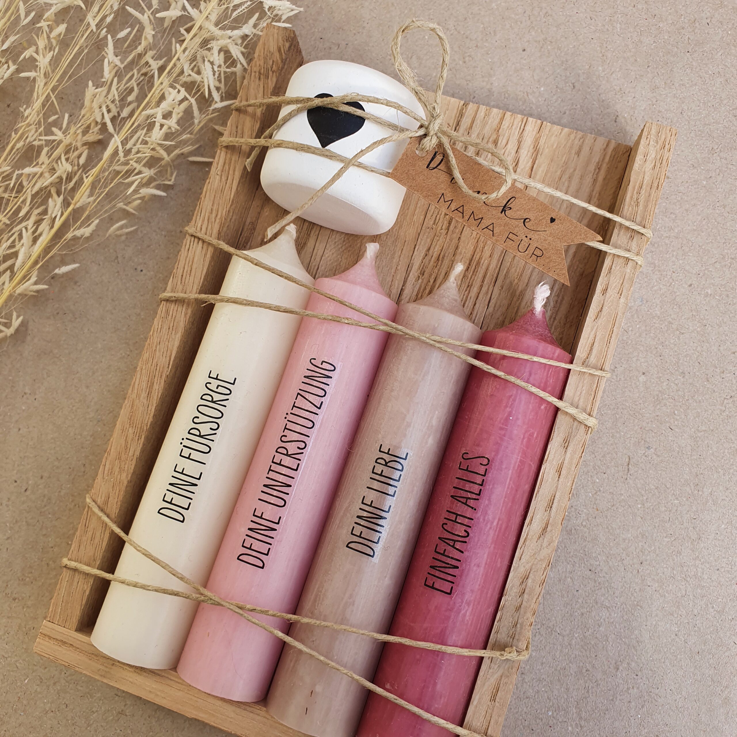 Set, kerzen, kerzenset, geschenkset, bff, freundin, mama, oma, muttertag, ostern, schenken, kerzendeko, kerzenständer, beton, raysin, nimm, dir, was, du, brauchst, liebe, mut, kraft, glück, positiv, besonders, geschenkidee, geburtstag, easy stick, spruch, positiv, mut, glück, liebe, raysin, kerzendeko, harmonie, geduld, mama, liebe, fürsorge, dankbar, danke, danke, mutter,. muttertag, mutti, mutter, oma