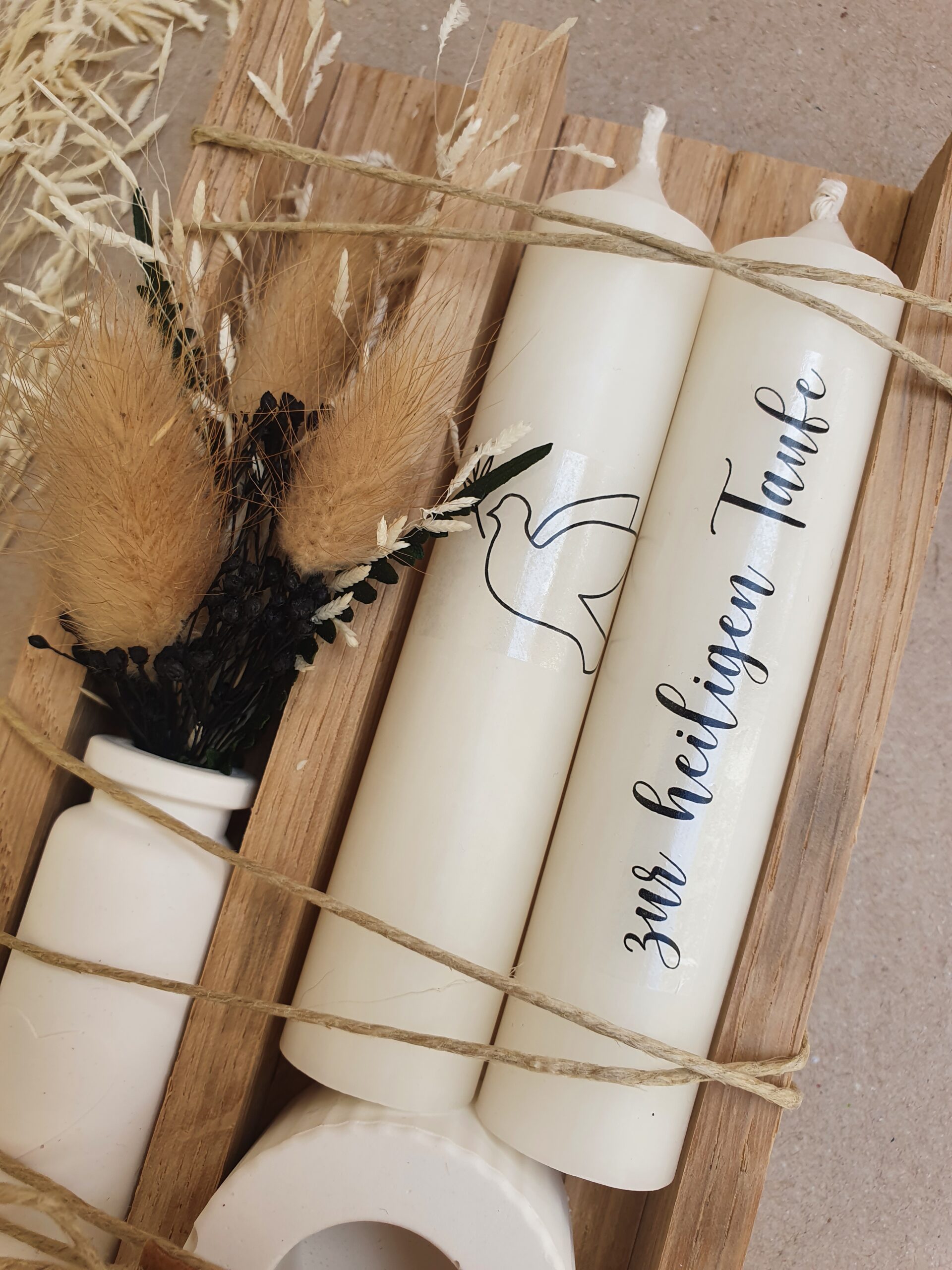 kerze, kerzen, kerzenständer, deko, handmade, handgefertigt, besonders, schenken, für, dich, glückwunsch, geburtstag, eferding, oberösterreich, region, regional, wunsch, wunscherfüller, einkaufen, geschäft, shoppen, geschenk. geschenke, kerzenset, spruch, wort, liebe, worte, danke, lieblingsmensch, herzensmensch, blume, trockenblume, strauß, blumenstrauß, schön, dass, es, dich, gibt, kirche, kirchlich, christ, glaube, schenken, taube, vogel, glaube, glaube, katholisch, taufe, taufen, baby, geburt, pate, paten, patin, taufpate, taufpatin, taufgeschenk