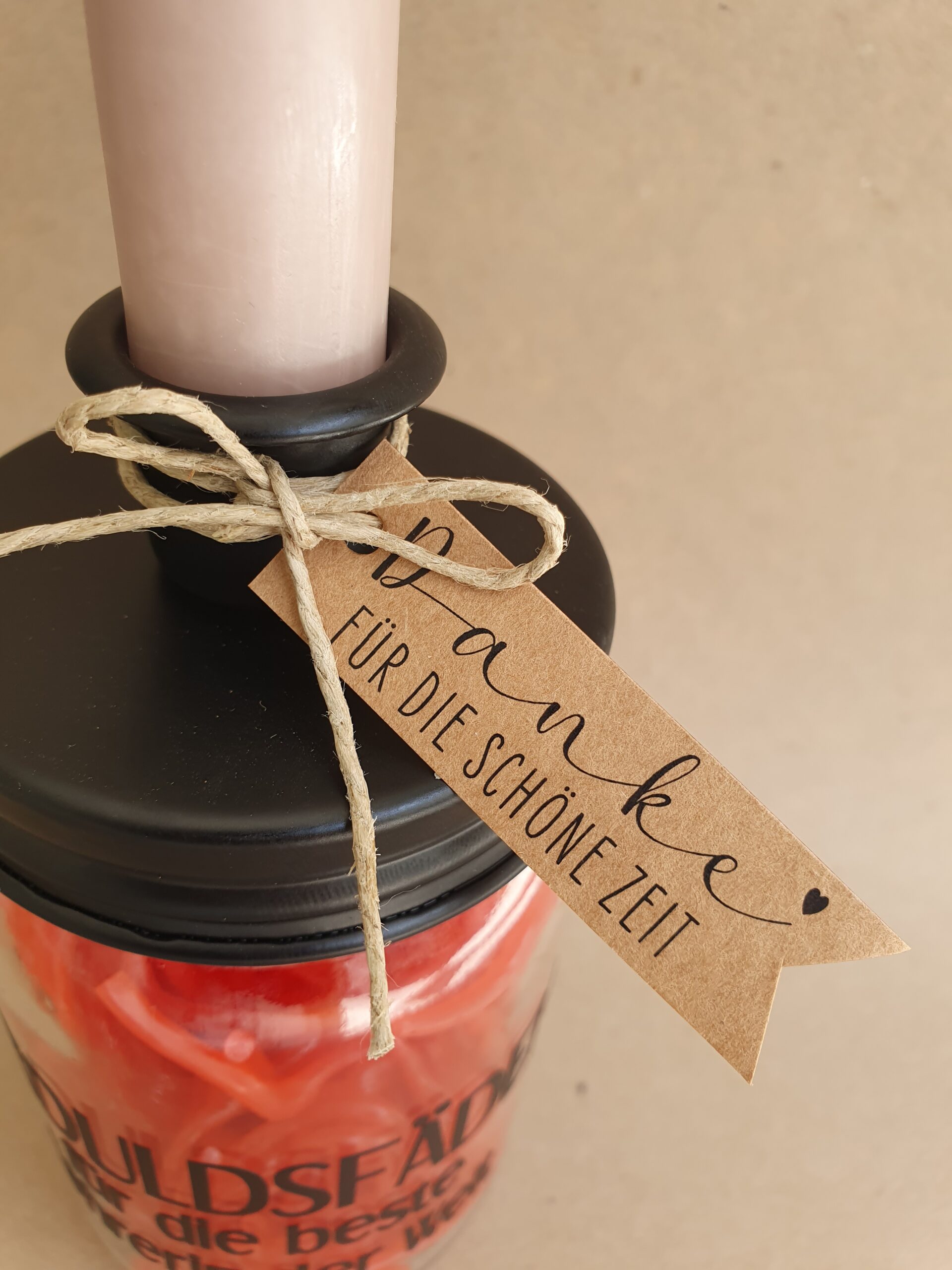 geduldsfäden, glas, vorratsglas, ferien, sommer, sommerferien, glas, geschenk, schnüre, gummischnüre, schenken, geschenk, abschluss, abschlussgeschenk, schenken, besonders, eferding, wels, linz, oberösterreich, handmade, handgefertigt, lehrerin, haribo, einkaufen, regional, in, meiner, nähe, laden, geschäft