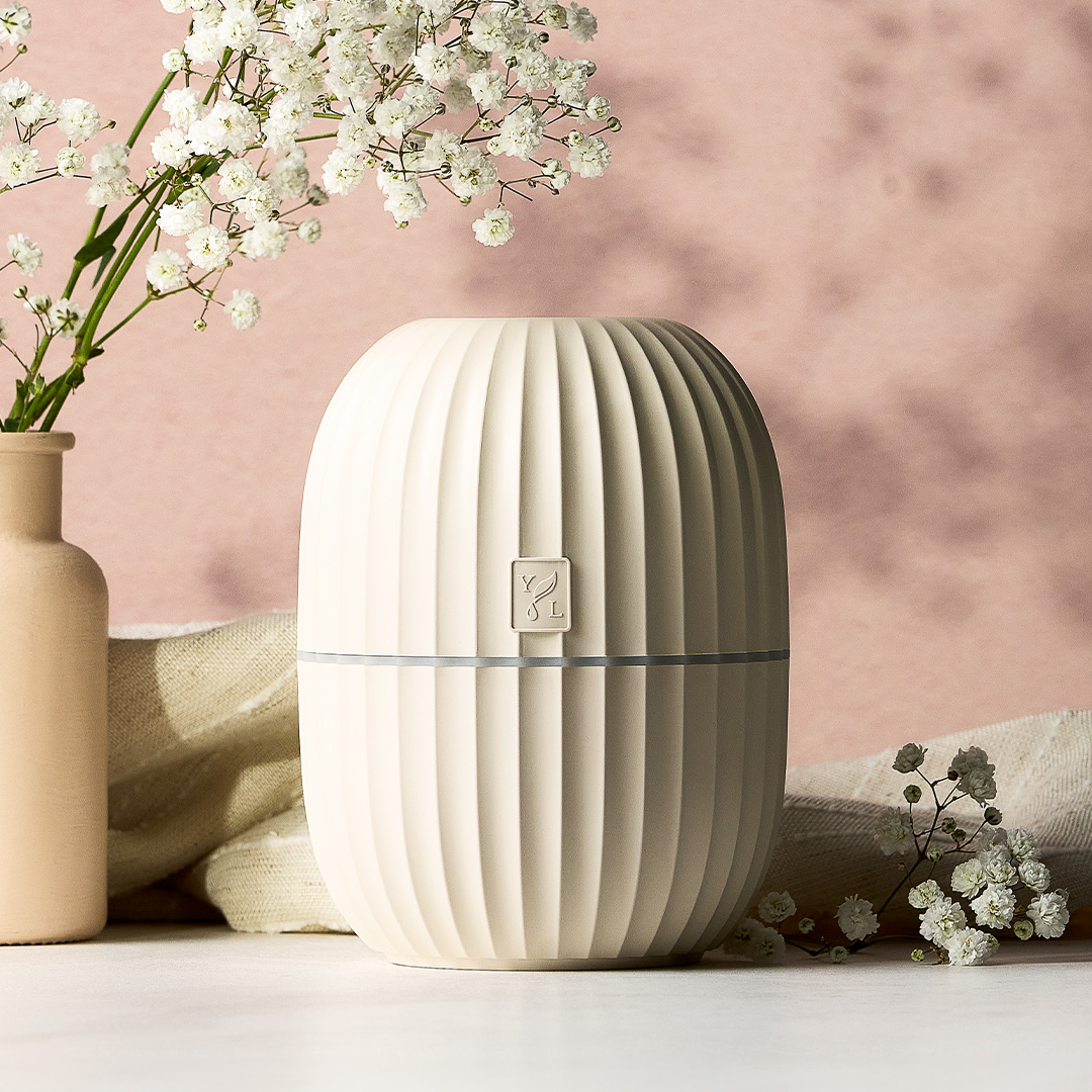 Diffuser, cactus, Diffuser, Vernebler, Luftbefeuchter, weiß, ätherisches Öl, Aroma, Duft, Aromaöl, Young Living, Wohlfühlen, Deko, yl, ätherische, öle, natur, naturrein, duft, vernebler, nebel, natürlich, naturduft, laden, einkaufen, geschäft, eferding, in, meiner nähe, online, hochwertig