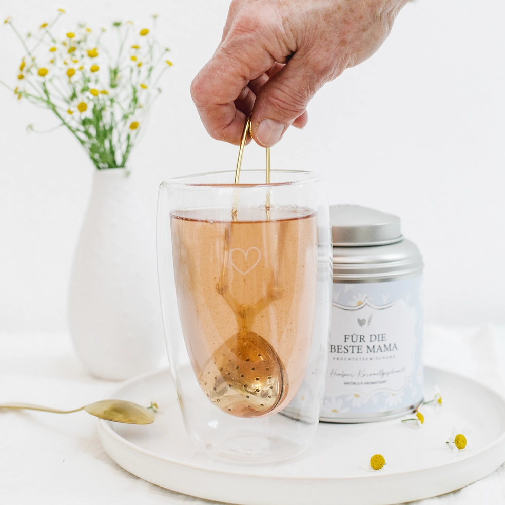 Tee, trinken, schenken, geschenk, einkaufen, online, shoppen. eferding, regional, region, österreich, produkte, aus, erzeugung, handgefertigt, handmade, oster, osterhase, hase, kind, kinder, trinken, einkaufen, regional, in, meiner, nähe, osternest, mama. mutter, muttertag, geschenk, liebevoll, beste, oma, tante, godi, gedi