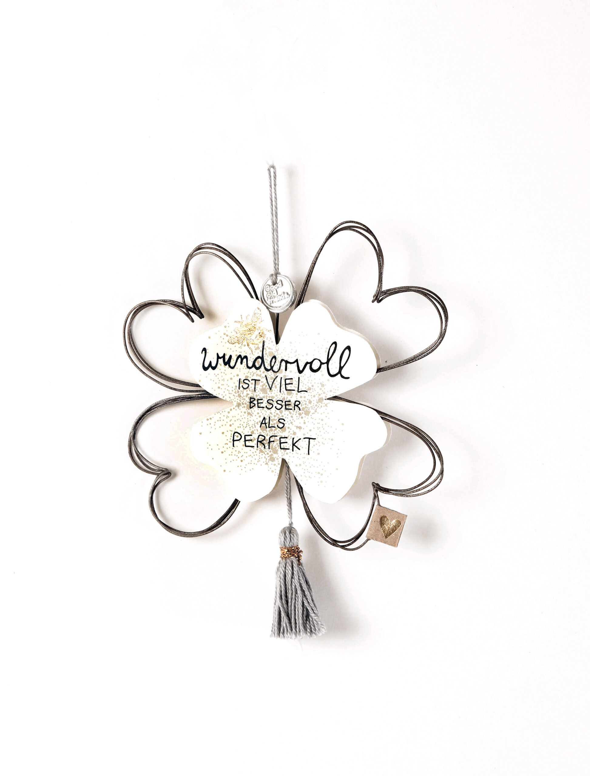 Herz, deko, dekoherz, metall, papier, quaste, gold, spruch, handmade, handarbeit, liebevoll, mit, liebe, schenken, geschenk, hänger, aufputz, dekohänger, zum, aufhängen, dekorativ, mitbringsel, kleine, aufmerksamkeit, good, old, friends, geschenkidee, freundin, beste, nachbarin, frau, einkaufen, online, shoppen, shop, bestellen, laden, geschäft, eferding, oberösterreich, in, meiner, nähe, linz, wels, plus, city, rohrbach, feldkirchen, landshaag, aschach, urfahr, online, laden, kaufen, freude, machen, verpackungen, verpackung, hebamme, geste, nett, nette, ostern. osternest, osterhase, huhn, verrückt, osterstrau, strauch, dekorativ, dekoration, klee, glück, glücksklee, glücksbringer