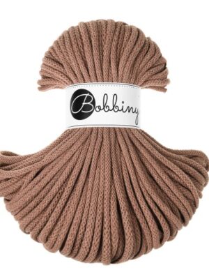 Kordel, flechtkordel, baumwolle, wolle, handmade, handgefertigt, handmade, basteln, kordeln, baumwollkordel, häkeln, handarbeit, handarbeite, natur, naturkordel, naturprodukt, öko, ökotex, häkelkorb, deko, hobby, bobbiny, österreich, wolle, einkaufen, online, günstig, preis, preiswert, aktion, rabatt, flecht, flechtkordel, geflochten, makramee, schlüsselanhänger, schmuck, einkaufen, online, onlineshop, österreich, in meiner nähe, mocha mousse, 2025, trendfarbe, trend, farbe, pantone