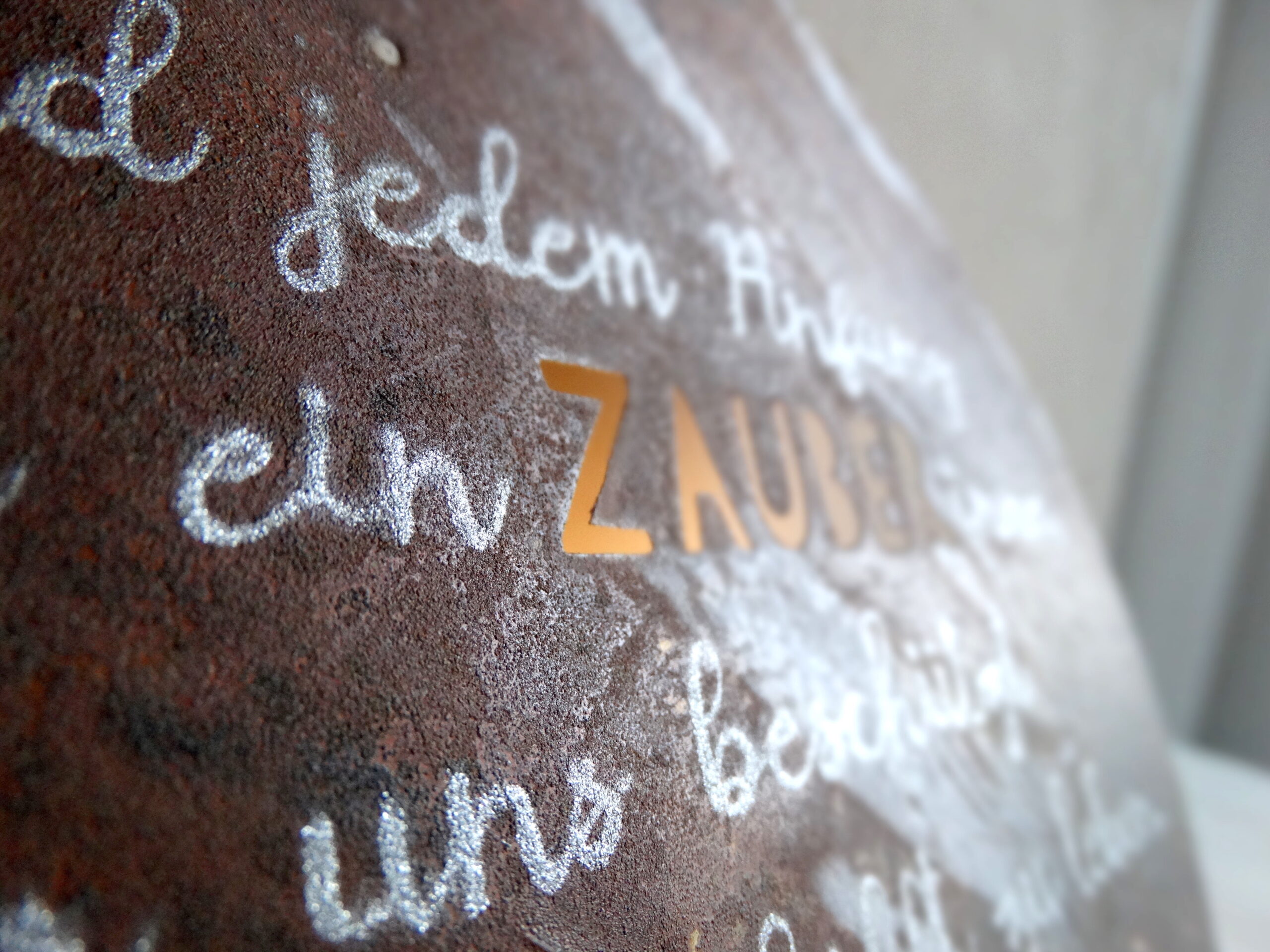 deko, dekoration, kette, traumzeit, traumzeitkette, rost, rostig, modern, modisch, minimalistisch, schenken, besonder,s geschenk, pusteblume, blüte, blume, glüvk, schutz, tür, türdeko, türschild, haus, neue,s einzug, umzug, hausbau, haus, bauen, shop, onlineshop, regional, kaufen, bestellen, onlineshop, eferding, linz, wdeko, dekoration, kette, traumzeit, traumzeitkette, rost, rostig, modern, modisch, minimalistisch, schenken, besonder,s geschenk, pusteblume, blüte, blume, glüvk, schutz, tür, türdeko, türschild, haus, neue,s einzug, umzug, hausbau, haus, bauen, shop, onlineshop, regional, kaufen, bestellen, onlineshop, eferding, linz, wels