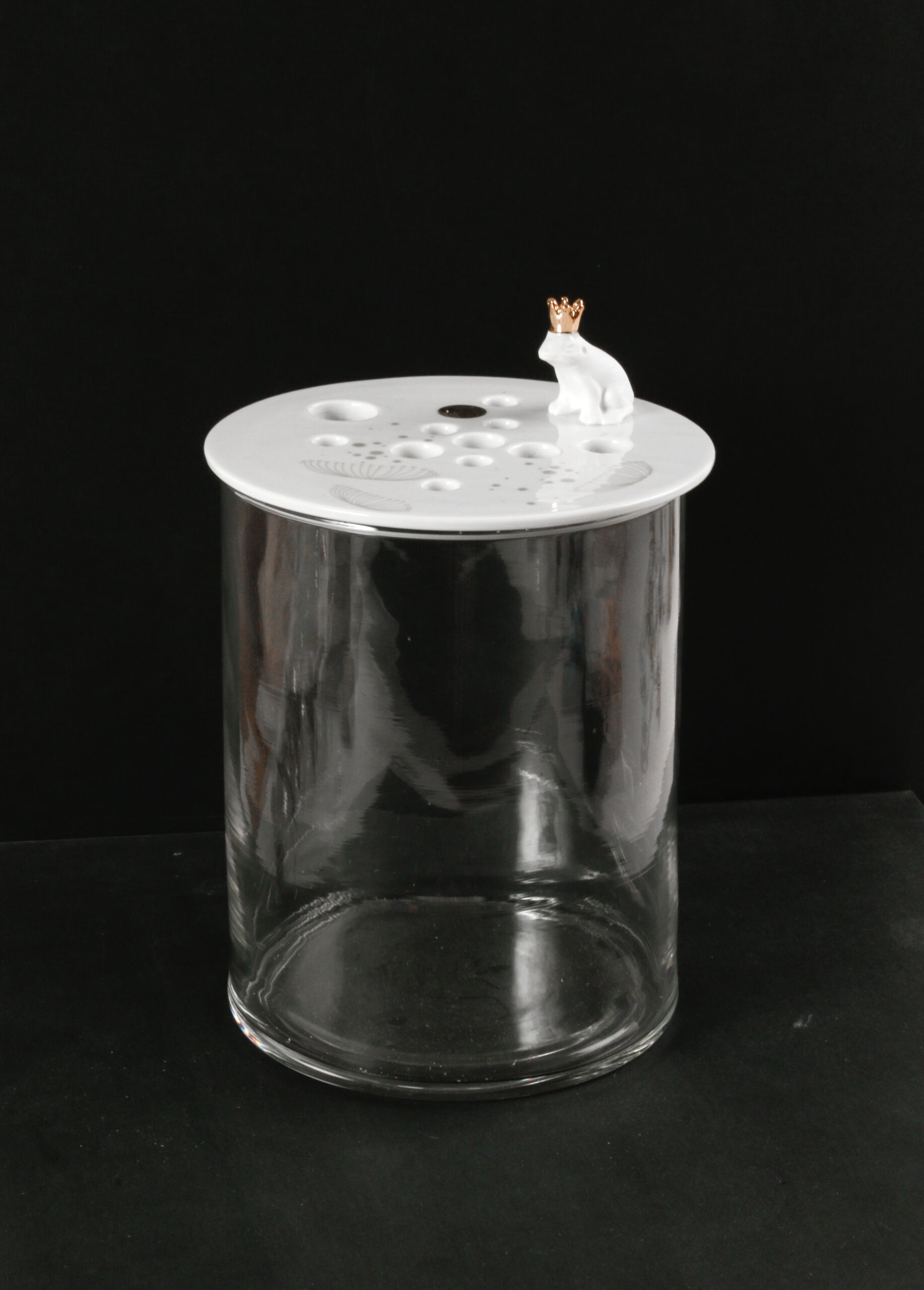 Keramik, blume, blumentraum, blumenretter, vase, vasen, väschen, deko, dekorativ, keramikdeko, frosch, gold, glanz, blumenvase, blumenretter, blumenliebe, garten, gartenliebe, dekorativ, good, old, friends, frosch, froschkönig, krone, krönchen, geschenk, schenken, geschenksidee, eferding, einkaufen, kaufen, shoppen, shop, geschäft, laden, online, bestellen, schnell, regional, in, meiner, nähe