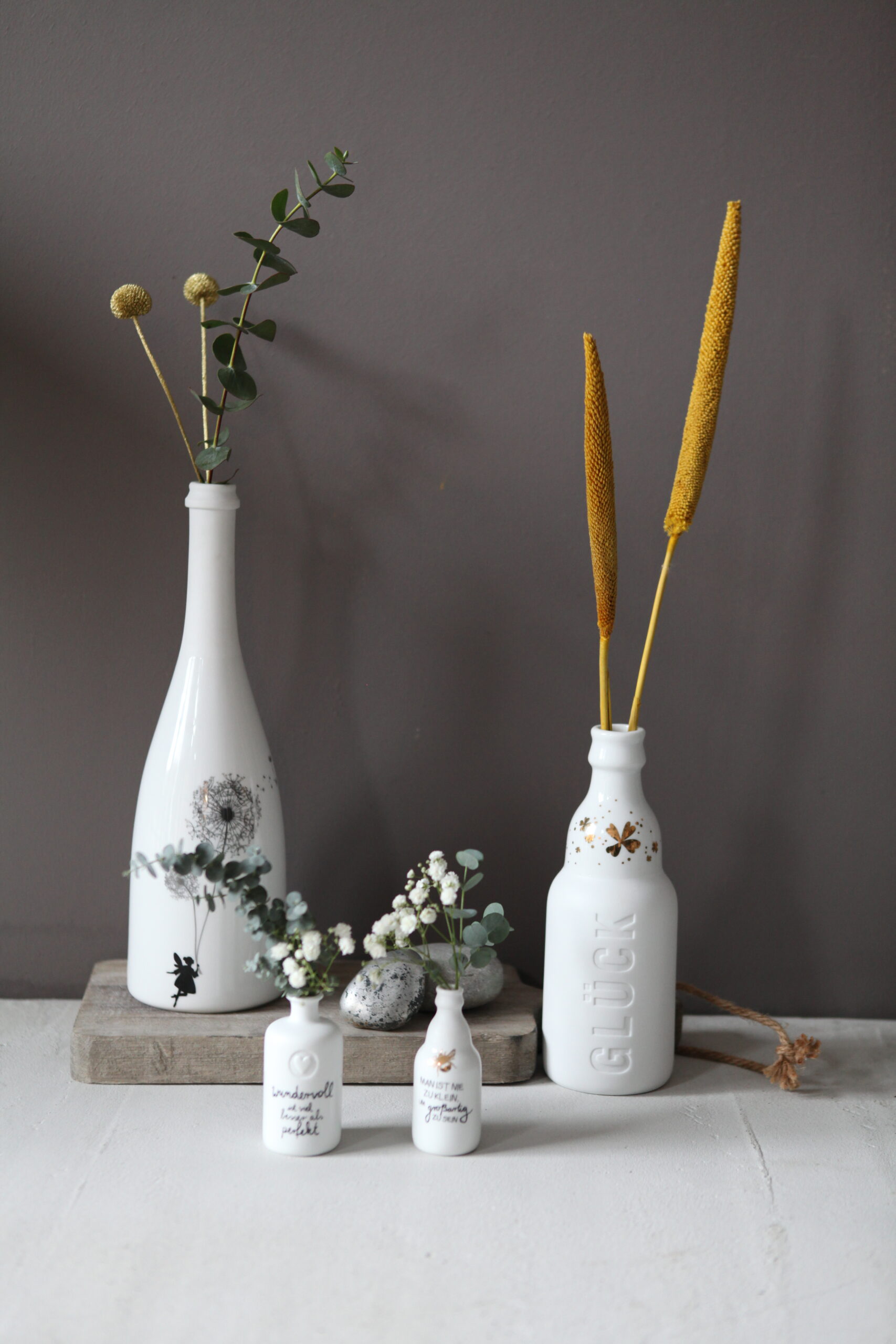 Vase, mini, minivase, keramik, deko, blume, blumen, dekoration, trockenblume, mit, liebe, schenken, geschenk, geschenksidee, verschenken, mitbringsel, modern, minimalistisch, trend, trendig, good, old, friends, einkaufen, kaufen, bestellen, shop, online, eferding, wels, linz, regional, in, meiner, nähe, glück, liebe, herz, schön, dass du da bist, geburtstag