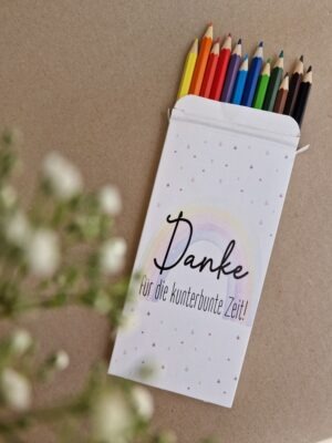 schule, schulschluss, kiga, kindergarten, abschluss, ferien, lehrerin. erzieherin, pädagogin, für, dich, schenken, geschenk, besonders, schulschluss, mit, liebe, geschenke, eferding, einkaufen, online, bestellen, schreiben, stift, bleistift, wachsend, wachsender, stift, blume, blümchen, besonders, liebevoll, lieblings, beste, farbe, bunt, buntstift