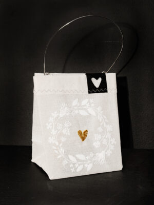 wunschlicht, licht, wunsch, beutel, tasche, deko, sommerdeko, tischdeko, dekoration, hängen, stellen, schenken, geschenk, mitbringsel, für, dich, besonders, kaufen, einkaufen, laden, geschäft, online, bestellen, onlineshop, kaufen, einkaufen, eferding, geburtstag, freundin, geburtstagsgeschenk, frau, ehefrau, beste, mutter, mama, oma, hochzeit, heirat, braut, eferding, linz, wels, oberösterreich, besonders, mit, liebe, liebevoll, gutschein,