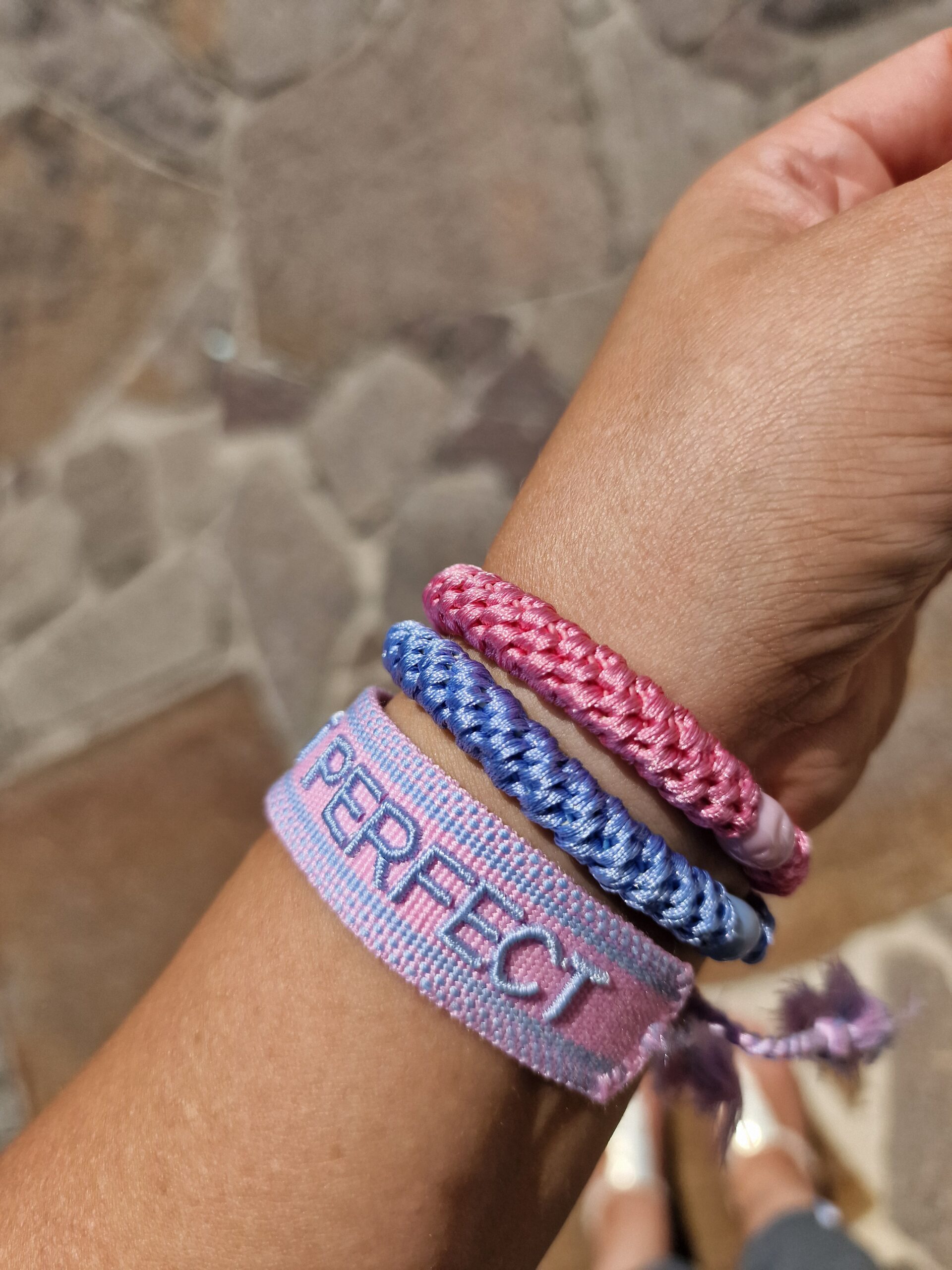 armband, schmuck, armcandy, moder, boho, hippie, spruch, good vibes, happy, mode, modisch, modern, sprüche, affirmation, good, vibes, positiv, positive vibes, mind, easy, peasy, wild, one, mit, liebe, schenken, geschek, sommer, sommerkleid, eferding, online, shop, shoppen, bestellen, linz, wels, kaufen, einkaufen,