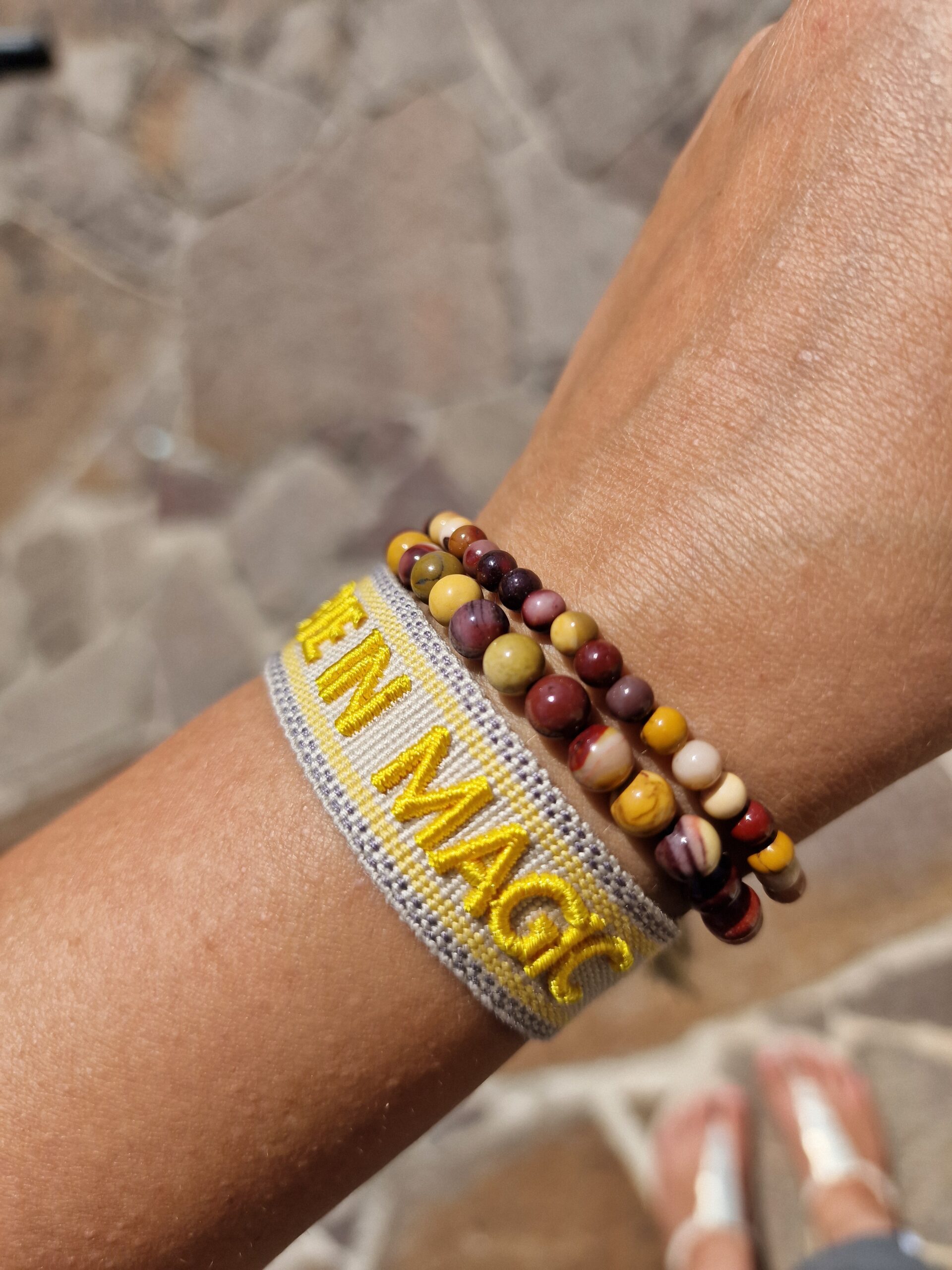 armband, schmuck, armcandy, moder, boho, hippie, spruch, good vibes, happy, mode, modisch, modern, sprüche, affirmation, good, vibes, positiv, positive vibes, mind, easy, peasy, wild, one, mit, liebe, schenken, geschek, sommer, sommerkleid, eferding, online, shop, shoppen, bestellen, linz, wels, kaufen, einkaufen,