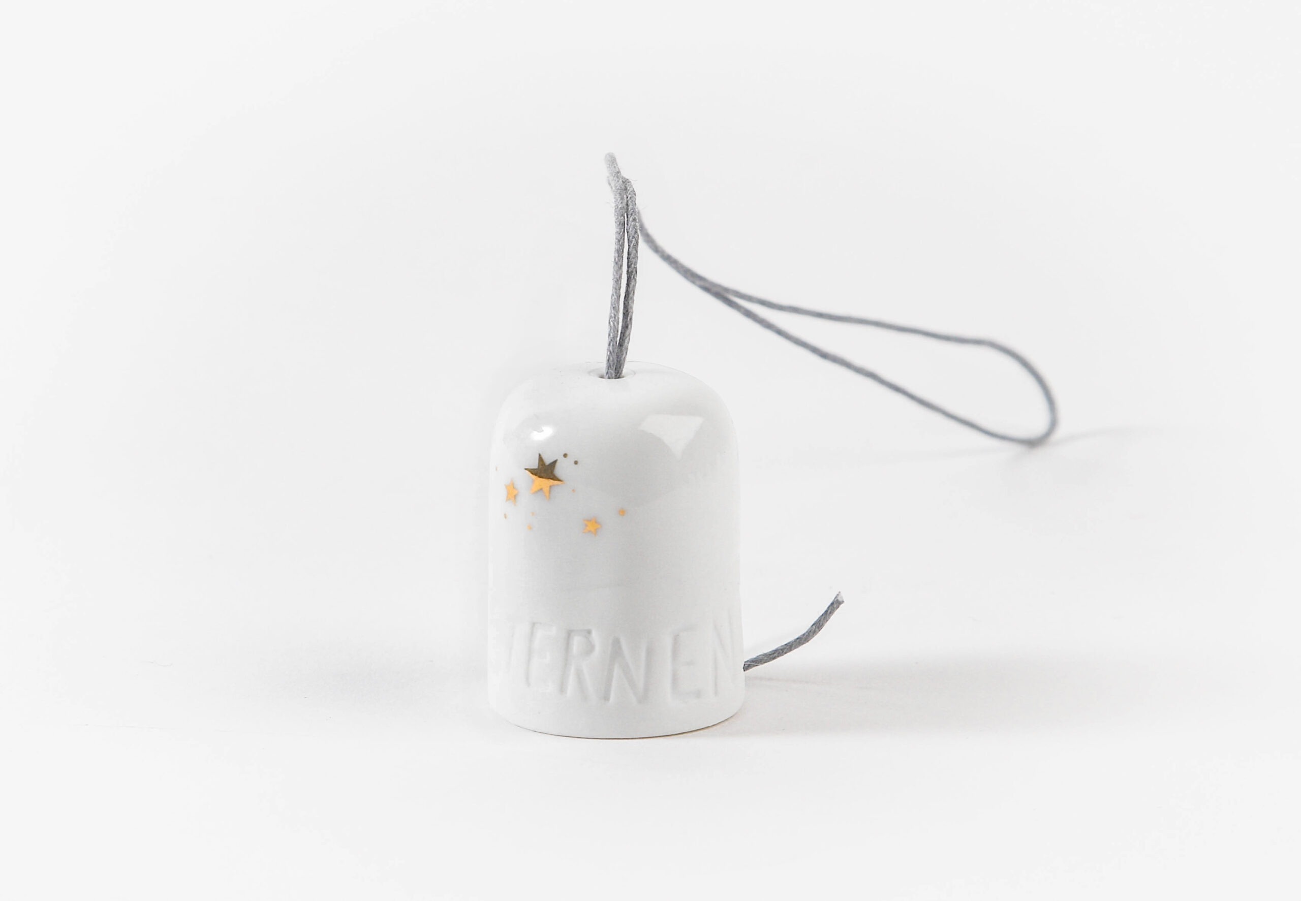 glocke, glockerl, keramik, deko, dekoration, schenken, baum, baumbehang, weihanchten, advent, adventkalender, geschenke,deko, dekoration, good, old, friends, eferding, einkaufen, kaufen, shoppen, onlineshop, bestellen, regional, in, meiner, nähe, besonderes, finden, mit, liebe, schenken, linz, wels, liebevoll, mitbringsel