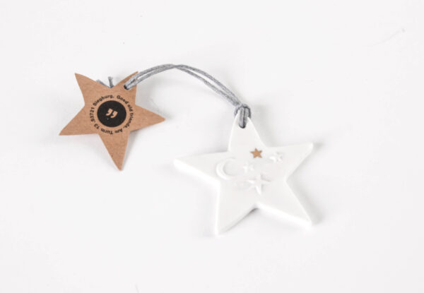winter, deko, hänger, behang, baum, christbaum, baumbehang, schmücken, shcmuck, baumschmuck, packerl, aufputz, schenken, schmuck, geschenk, schal, dekorativ, wichtel, wichteln, wichtelgeschenk, wichtelig, eferding, einkaufen, kaufen, shoppen, online, onlineshop, in, meiner, ähe, bestellen, regional, einkaufen, wesl, linz, shop, packerl, kleinigkeit, stern, sterntaler, mädchen, fee, hirsch, vogel, schnee, schneeflocke