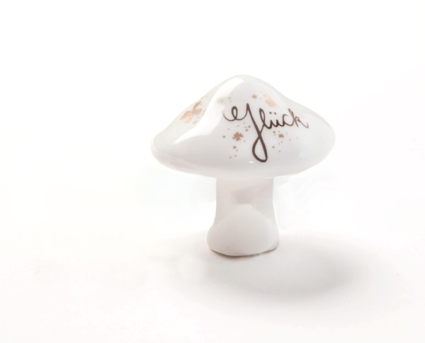 keramik, deko, glück, glückspilz, pilz, schwammerl, silvester, glücksbringer, schenken, geschenk, stern, blumen, blumenkranz, deko, dekoration, good, old, friends, eferding, einkaufen, kaufen, shoppen, onlineshop, bestellen, regional, in, meiner, nähe, besonderes, finden, mit, liebe, schenken, linz, wels, liebevoll, mitbringsel