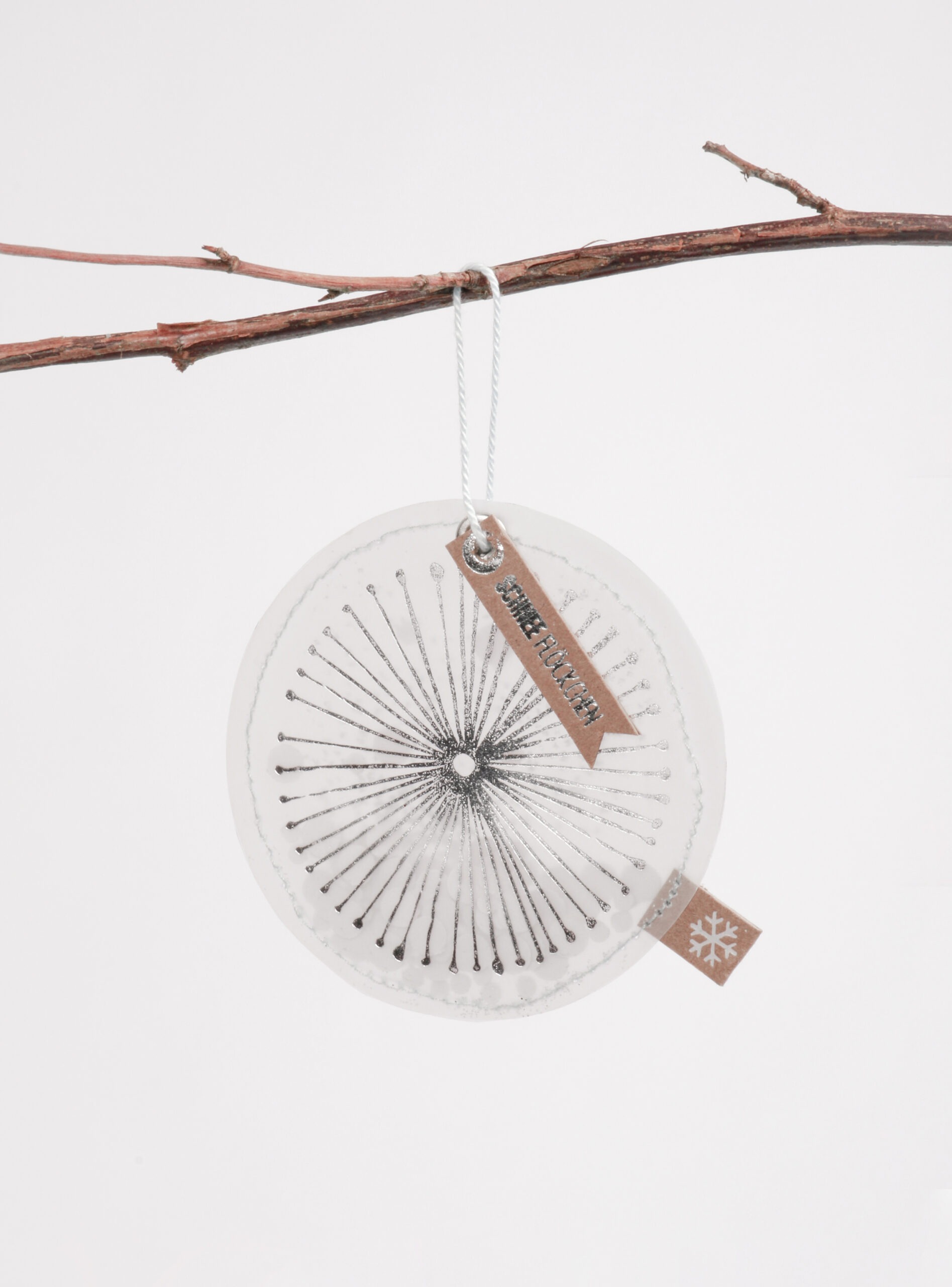 winter, deko, hänger, behang, baum, christbaum, baumbehang, schmücken, shcmuck, baumschmuck, packerl, aufputz, schenken, schmuck, geschenk, schal, dekorativ, wichtel, wichteln, wichtelgeschenk, wichtelig, eferding, einkaufen, kaufen, shoppen, online, onlineshop, in, meiner, ähe, bestellen, regional, einkaufen, wesl, linz, shop, packerl, kleinigkeit, stern, sterntaler, mädchen, fee, hirsch, vogel, schnee, schneeflocke