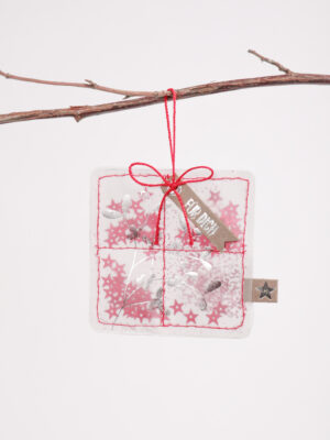 winter, deko, hänger, behang, baum, christbaum, baumbehang, schmücken, shcmuck, baumschmuck, packerl, aufputz, schenken, schmuck, geschenk, schal, dekorativ, wichtel, wichteln, wichtelgeschenk, wichtelig, eferding, einkaufen, kaufen, shoppen, online, onlineshop, in, meiner, ähe, bestellen, regional, einkaufen, wesl, linz, shop, packerl, kleinigkeit, stern, sterntaler, mädchen, fee, hirsch, vogel, schnee, schneeflocke