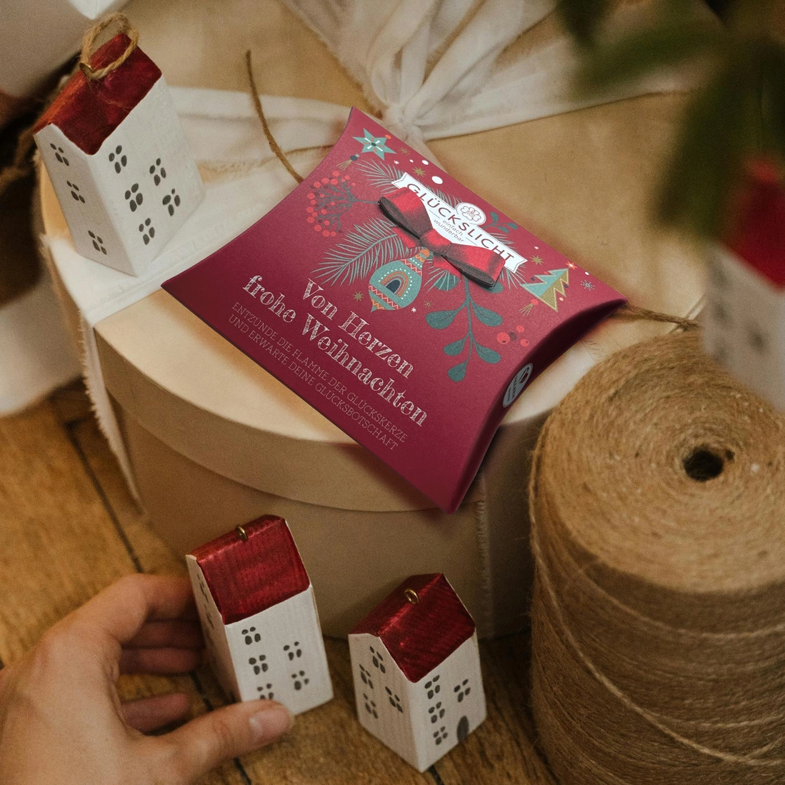 kerze, licht, glück, glückslicht, schenken, geschenk, erpackung, liebevoll, mit, liebe, schenken, für, dich, freundin, frau, lieblingsmensch, kollegin, besonders, einkaufen, kaufen, eferding, obersöterreich, online, bestellen, kaufen, onlineshop, kerzenschein, advent, weihnachten, weihnachtslicht, frohes, fest, besinnlich, ruhige zeit, mitarbeiter, kleinigkeit, wichtel, wichtelgeschenk