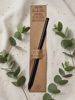Bleistif, stift, schreiben, aufschreiben, paier, für, dich, schenken, geschenk, besonders, freundin, beschenken, eferding, einkaufen, regional, in, meiner, nähe, linz, wels, österreich, online, bestellen, oberösterreich, beste, schrift, letter, handlettering, liebevoll, mit, liebe, außergewöhlich, kreativ, kreativwerkstatt, glück, glücksnotizen, glücksbringer, neujahr, neues Jahr