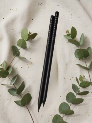 Bleistif, stift, schreiben, aufschreiben, paier, für, dich, schenken, geschenk, besonders, freundin, beschenken, eferding, einkaufen, regional, in, meiner, nähe, linz, wels, österreich, online, bestellen, oberösterreich, beste, schrift, letter, handlettering, liebevoll, mit, liebe, außergewöhlich, kreativ, kreativwerkstatt, glück, glücksnotizen, glücksbringer, neujahr, neues Jahr